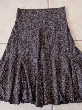 Effies Heart Skirt Size Small